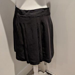 Pleat front mini skirt
